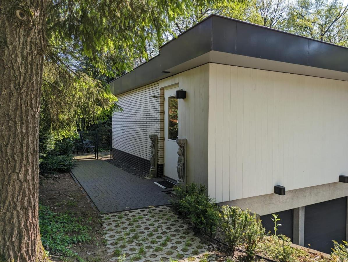 Luxe Bungalow "Zomeroord" Бикберген Экстерьер фото